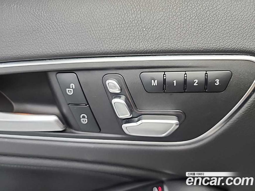 Mercedes-Benz GLA-Class 2018