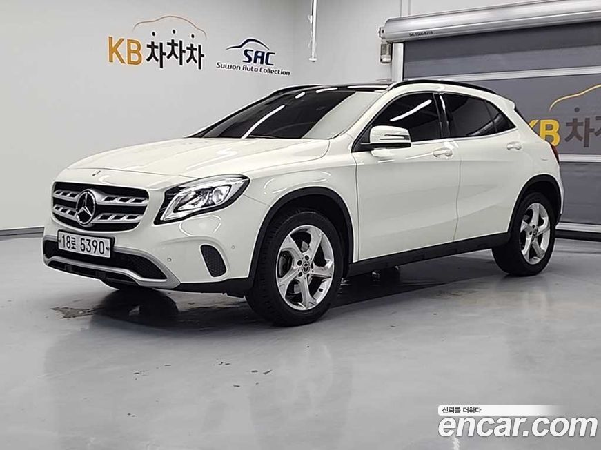 Mercedes-Benz GLA-Class 2018