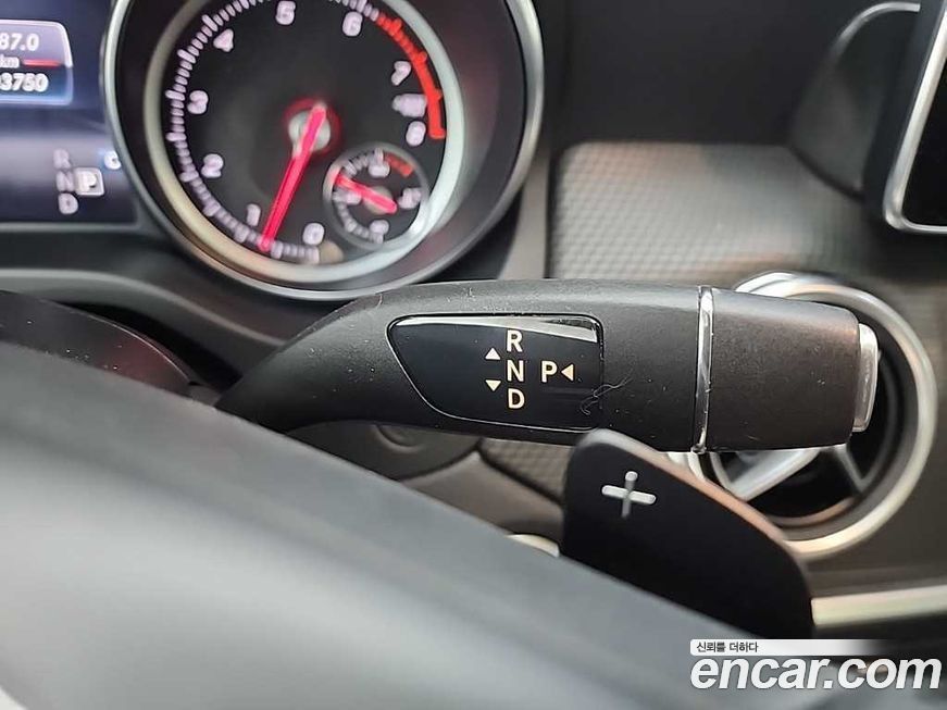 Mercedes-Benz GLA-Class 2018