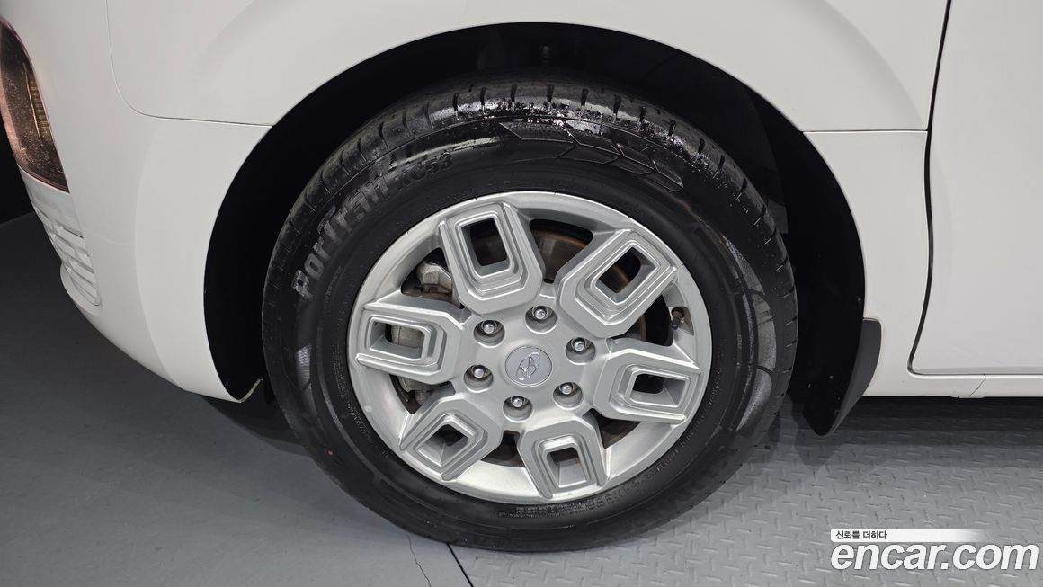 Hyundai Staria 2024
