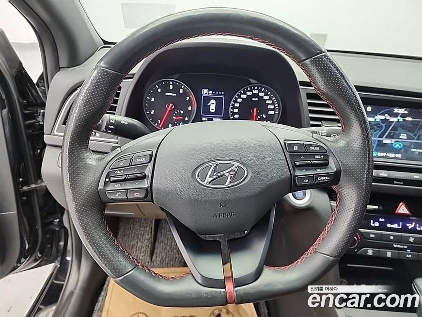 Hyundai AVANTE 2018