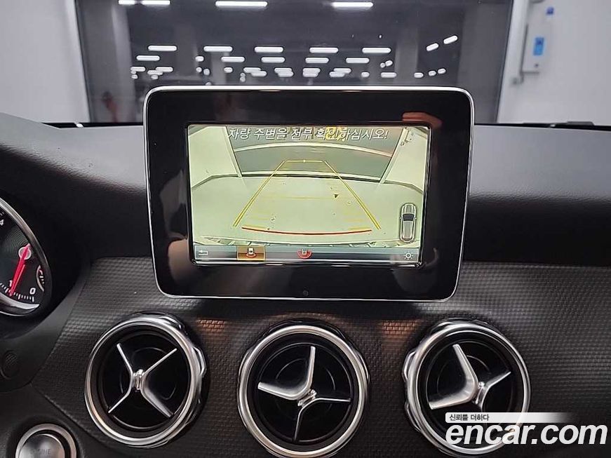 Mercedes-Benz GLA-Class 2018