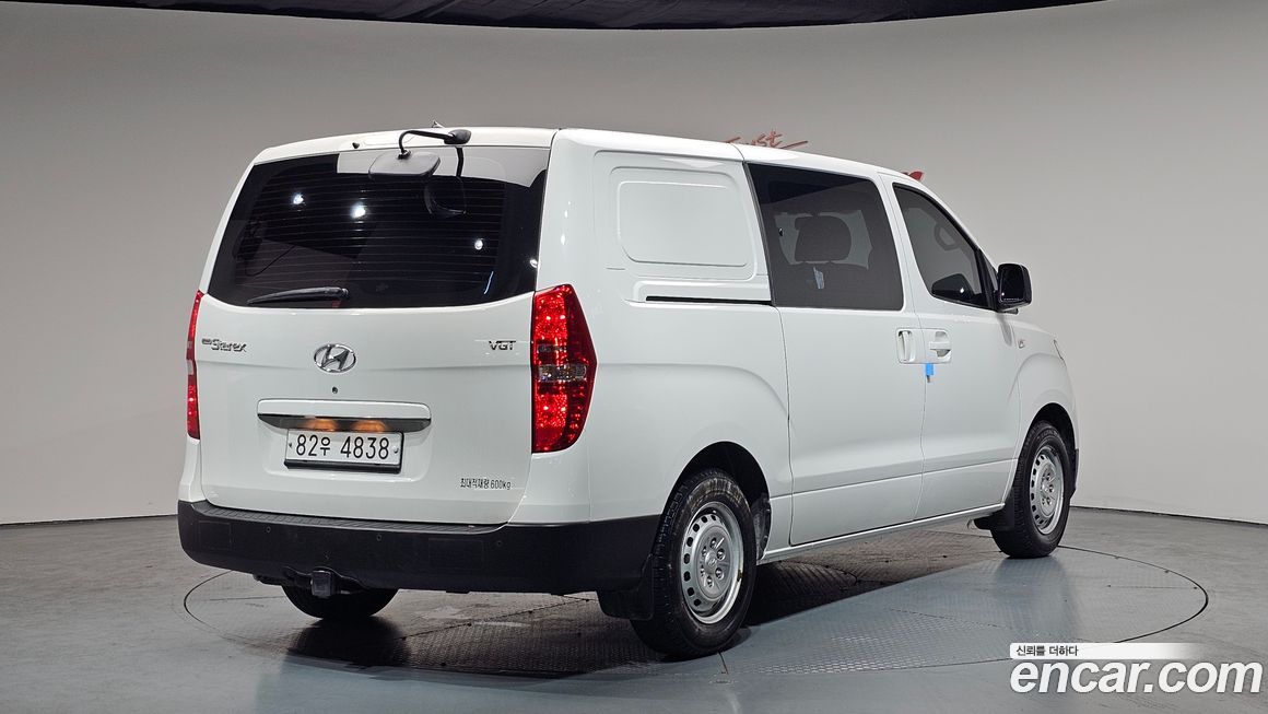 Hyundai Starex 2019
