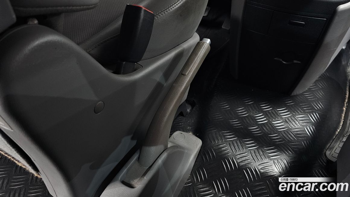 Hyundai Starex 2019