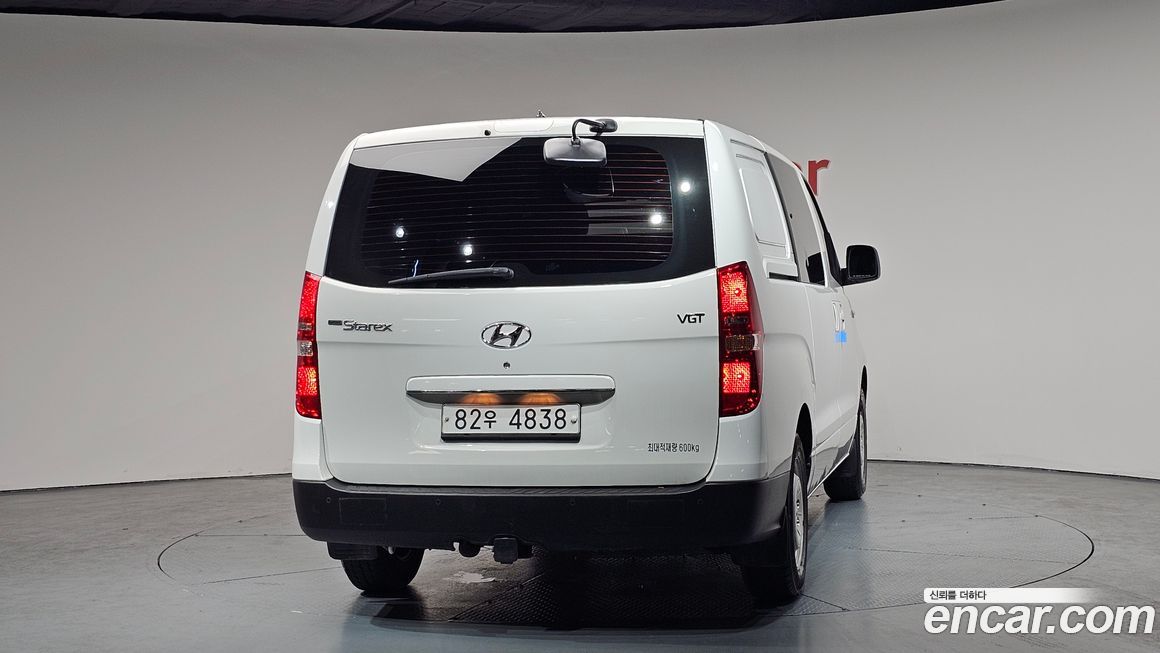 Hyundai Starex 2019