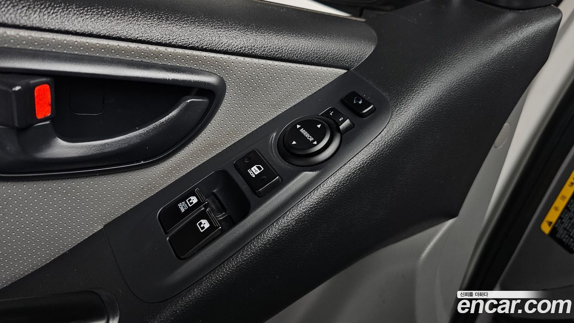 Hyundai Starex 2019