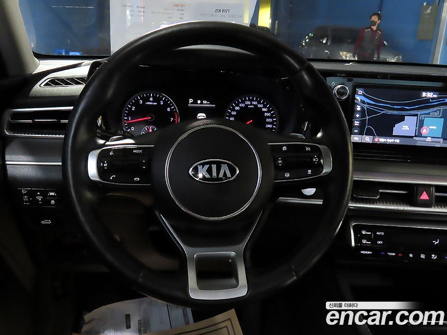 Kia K5 2021