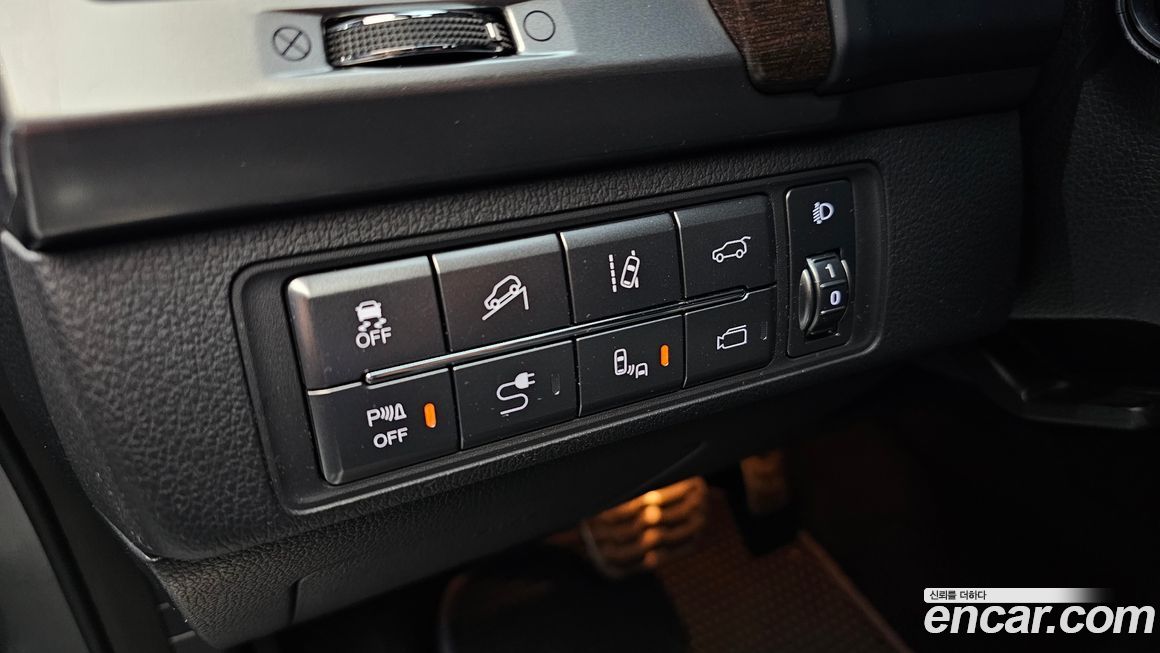 KG_Mobility_Ssangyong Rexton 2019