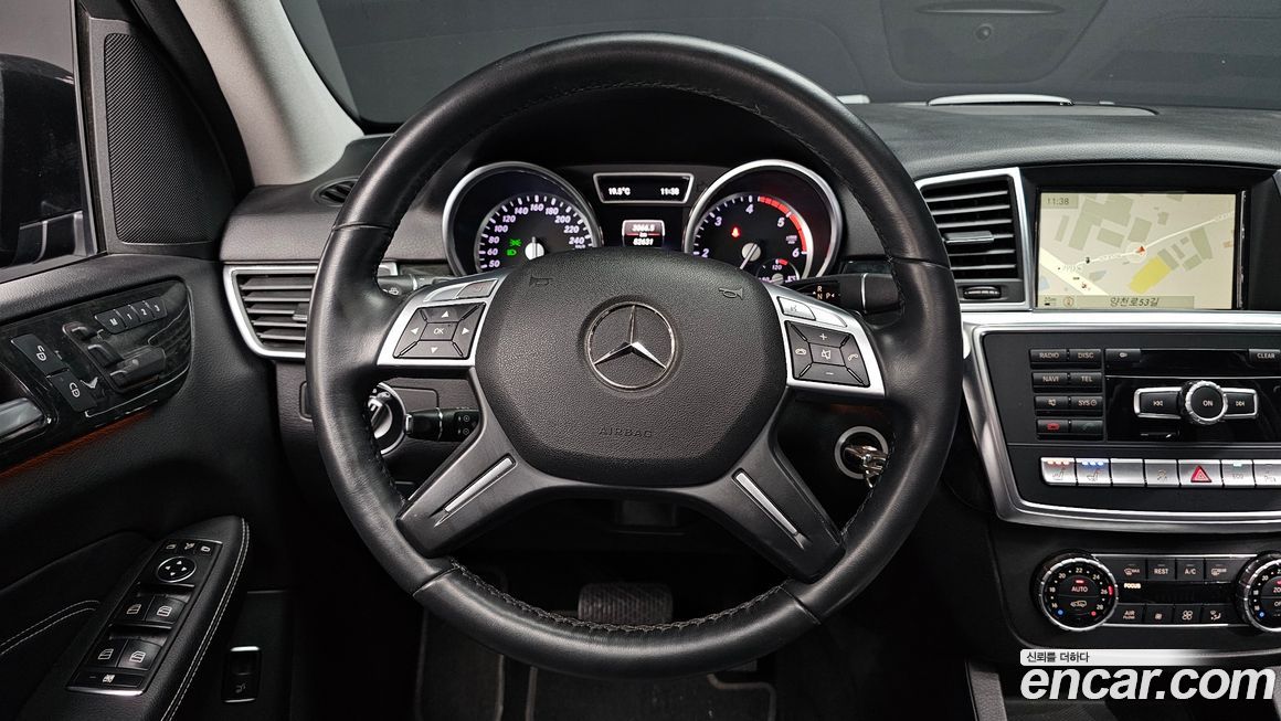 Mercedes-Benz M-class 2014