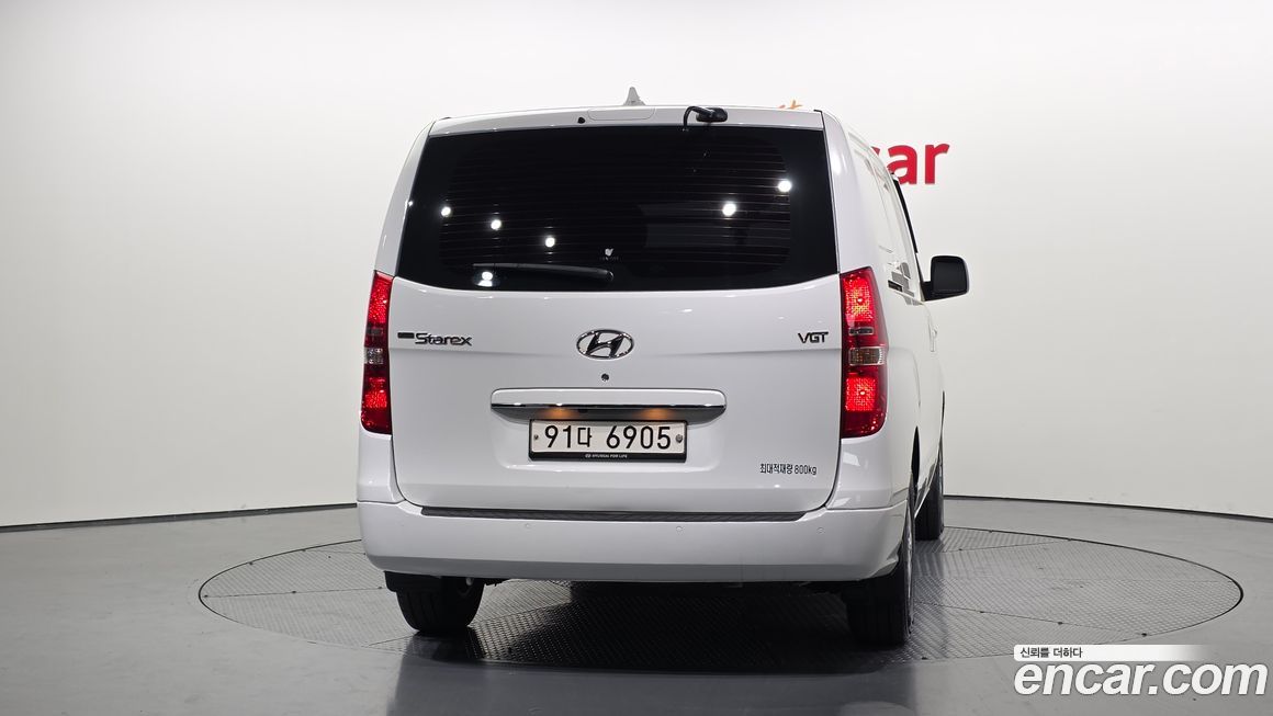Hyundai Starex 2021