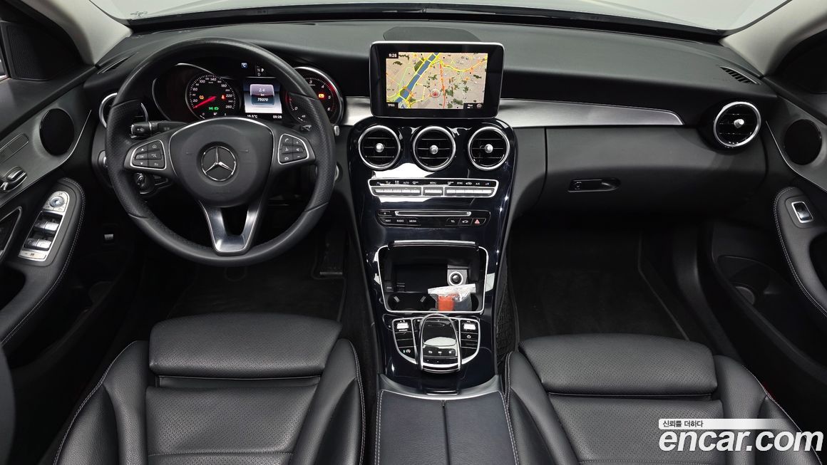 Mercedes-Benz C-Class 2018