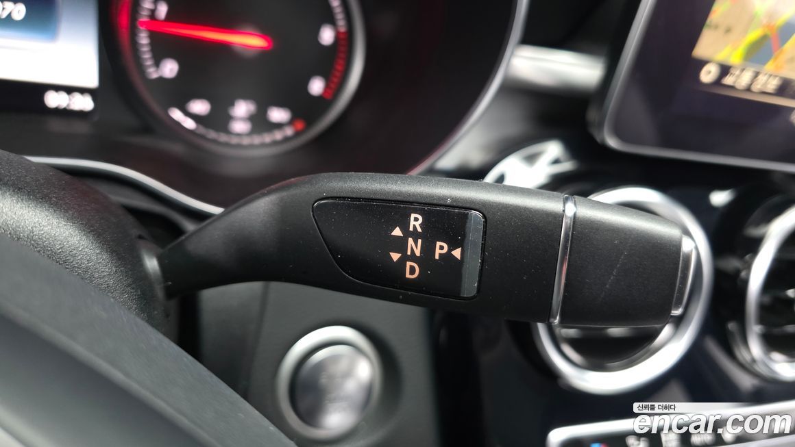 Mercedes-Benz C-Class 2018