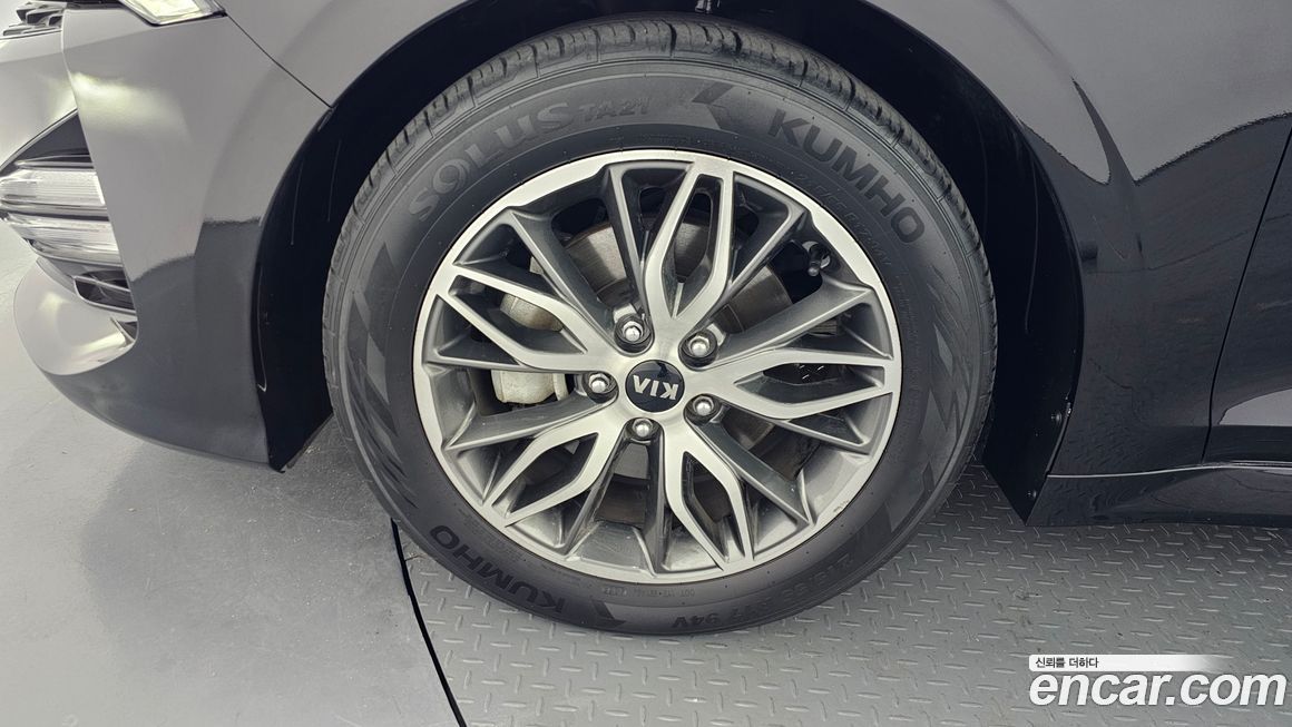Kia K5 2021
