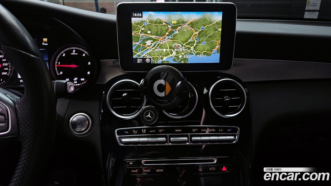 Mercedes-Benz GLC-Class 2016