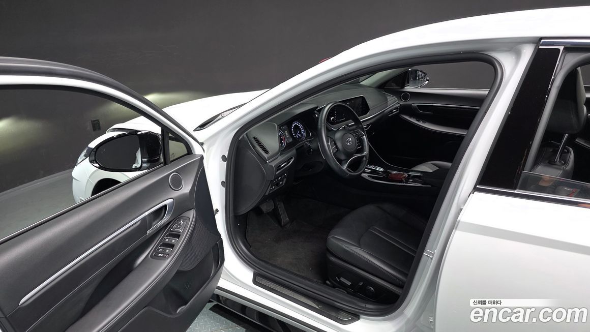Hyundai Sonata 2022