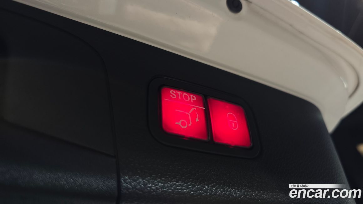 Mercedes-Benz GLC-Class 2016