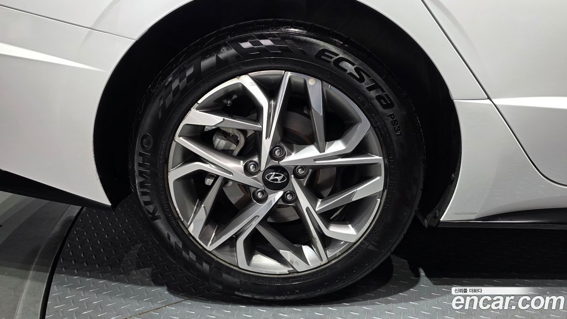 Hyundai Sonata 2022