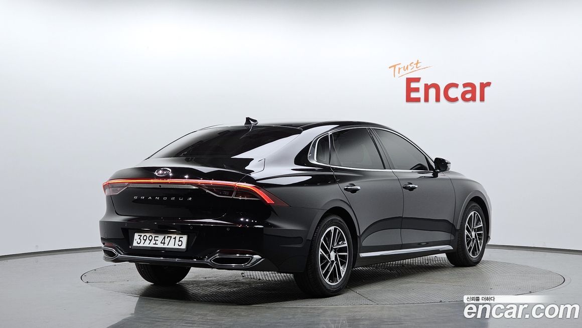 Hyundai Grandeur 2020