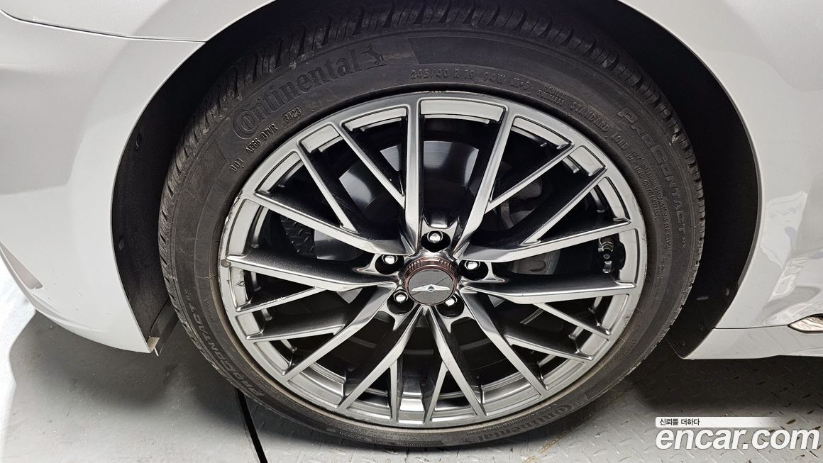 Genesis G80 2019