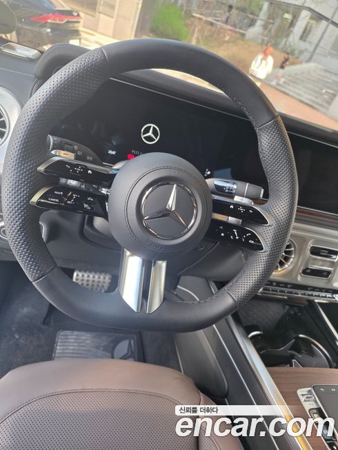 Mercedes-Benz G-Class 2025