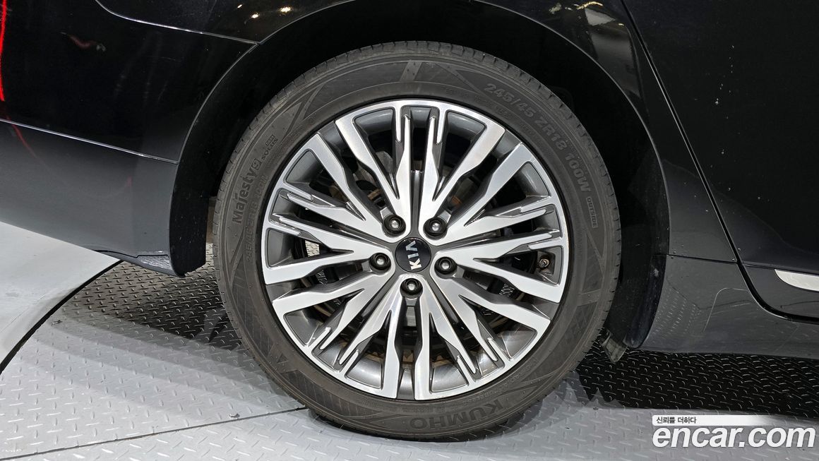 Kia K7 2020