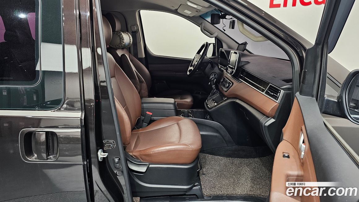 Hyundai Starex 2019