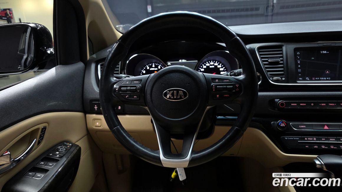 Kia Canival 2019