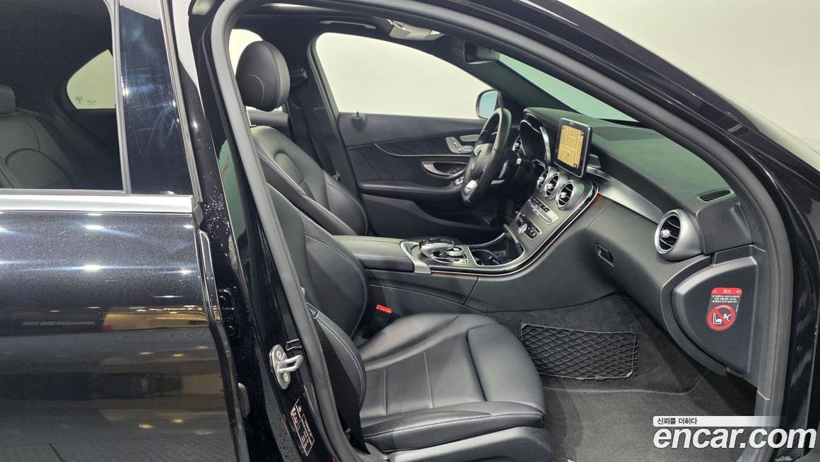 Mercedes-Benz C-Class 2017