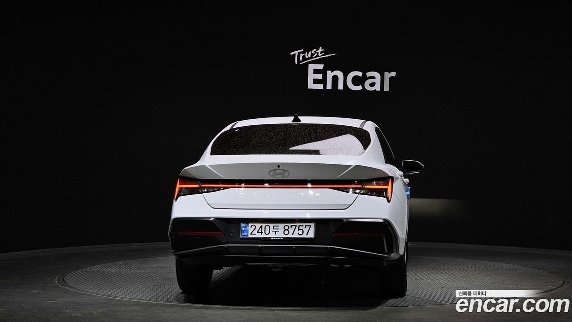 Hyundai AVANTE 2024