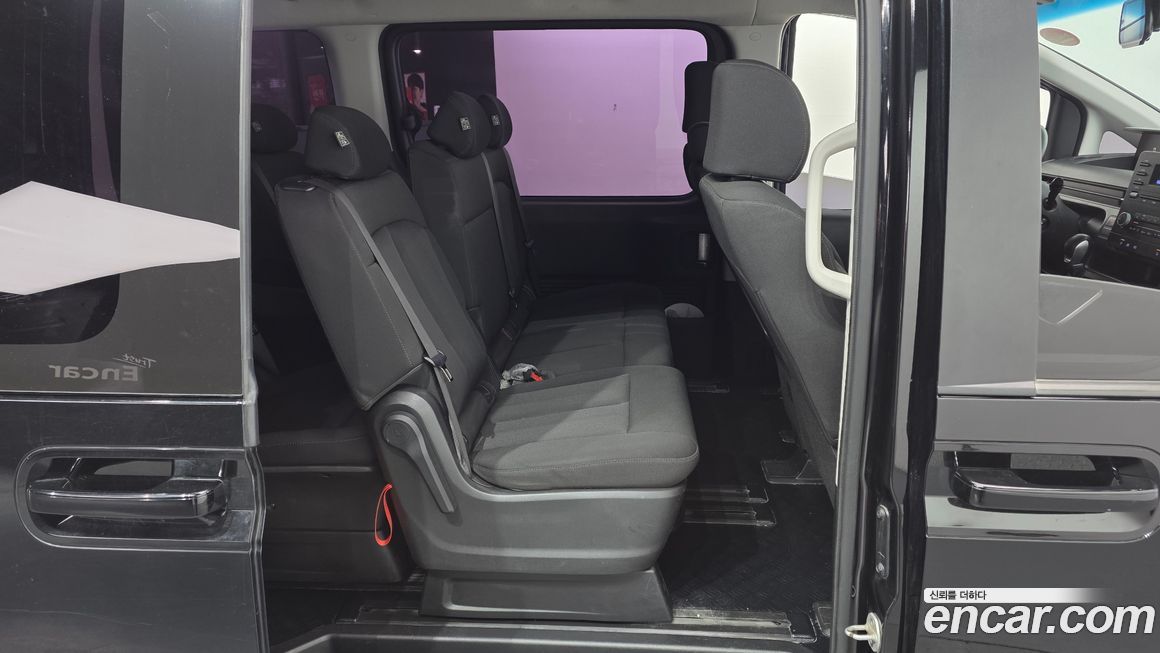 Hyundai Staria 2022