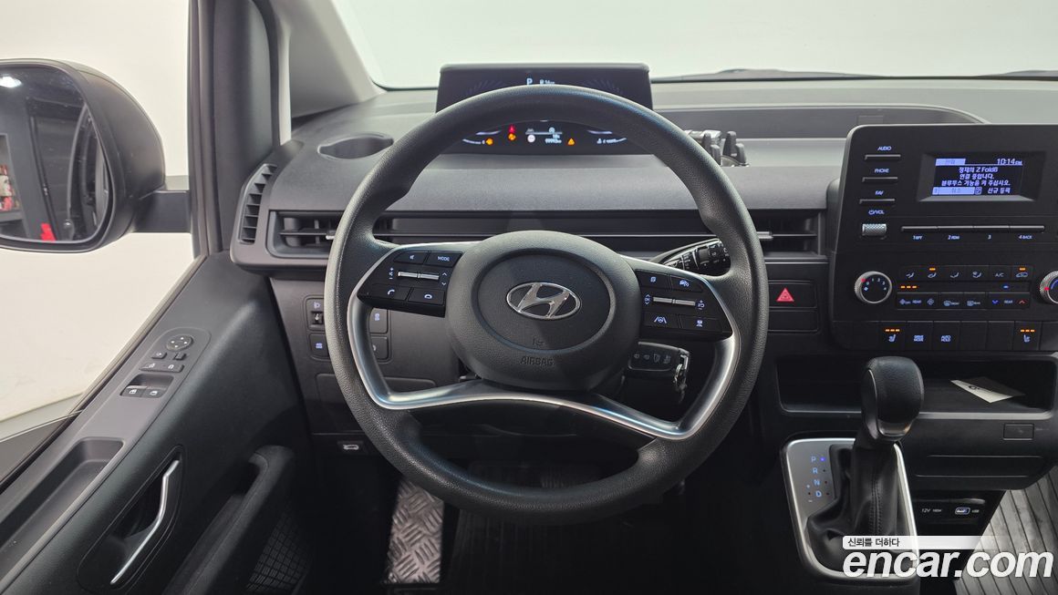 Hyundai Staria 2022