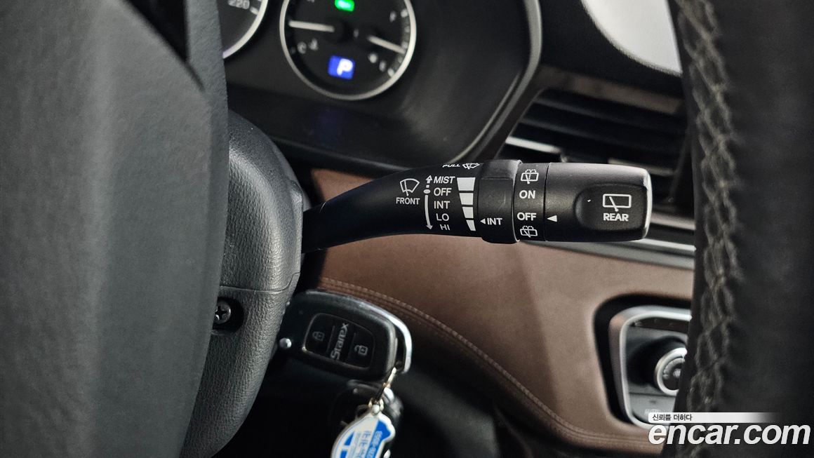 Hyundai Starex 2019