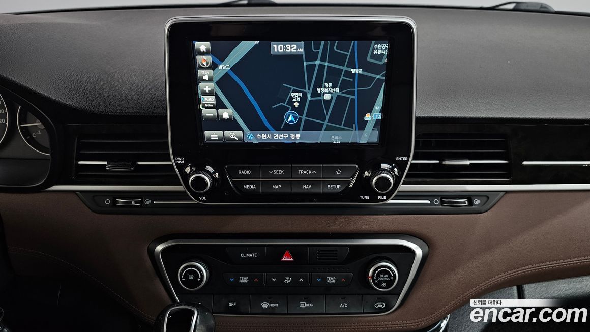 Hyundai Starex 2019