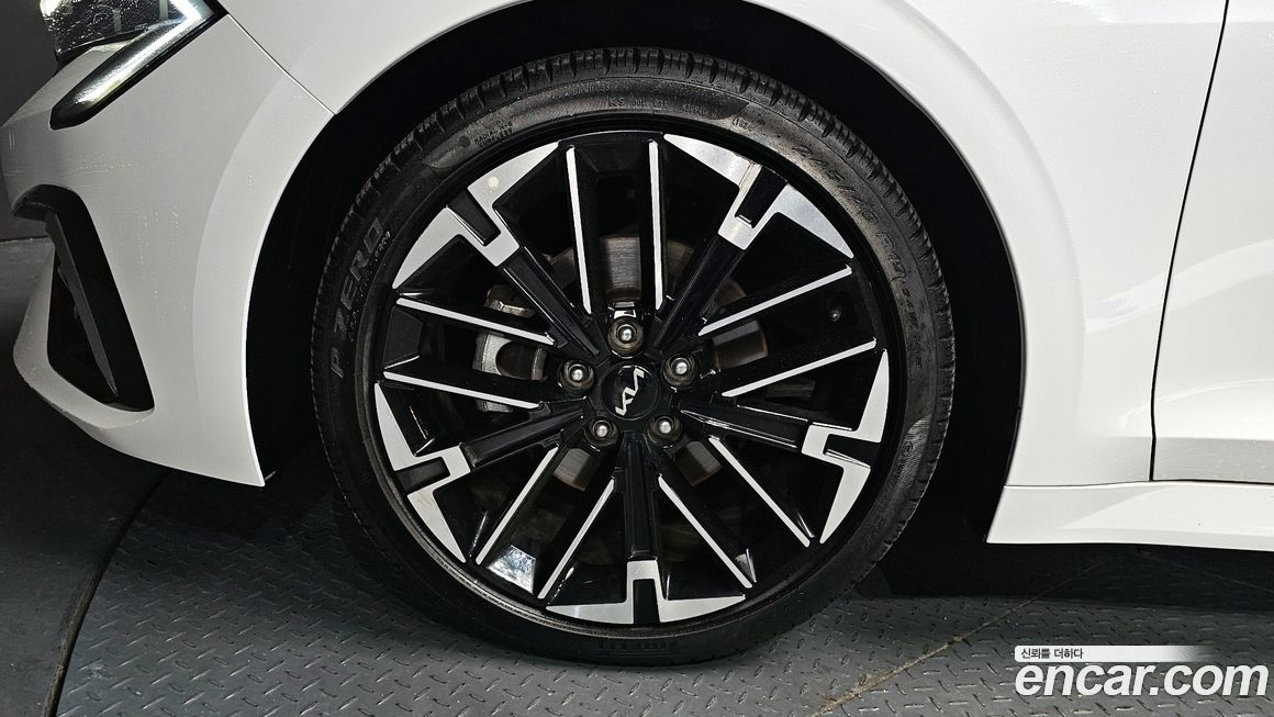 Kia K5 2024