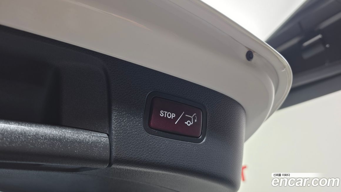 Mercedes-Benz GLA-Class 2019