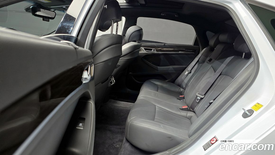 Genesis G80 2018