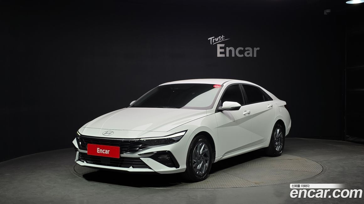 Hyundai AVANTE 2025