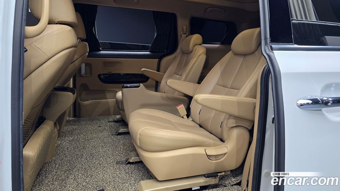 Kia Canival 2019