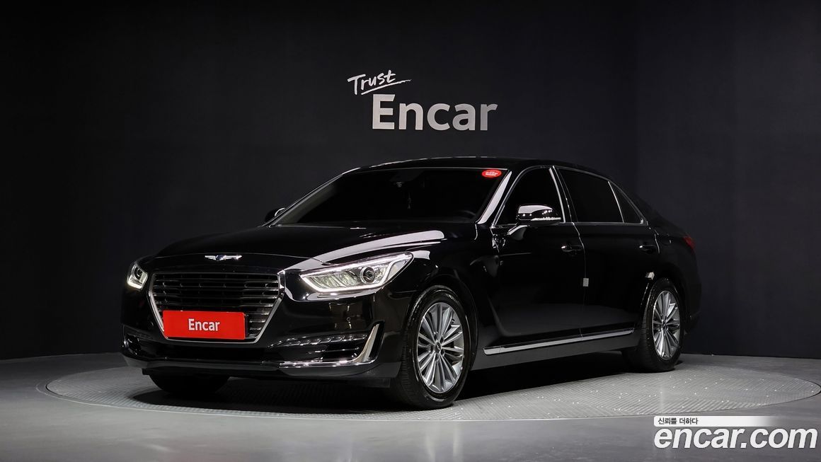 Genesis EQ900 2017