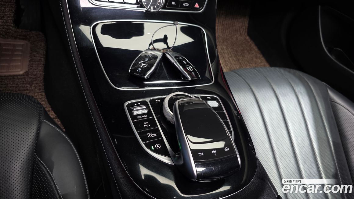 Mercedes-Benz E-Class 2019