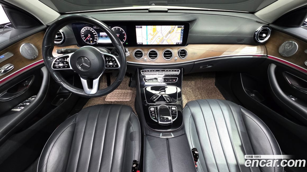 Mercedes-Benz E-Class 2019