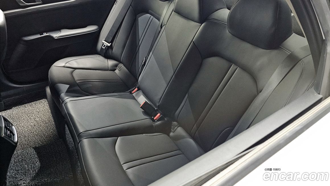Kia K5 2023