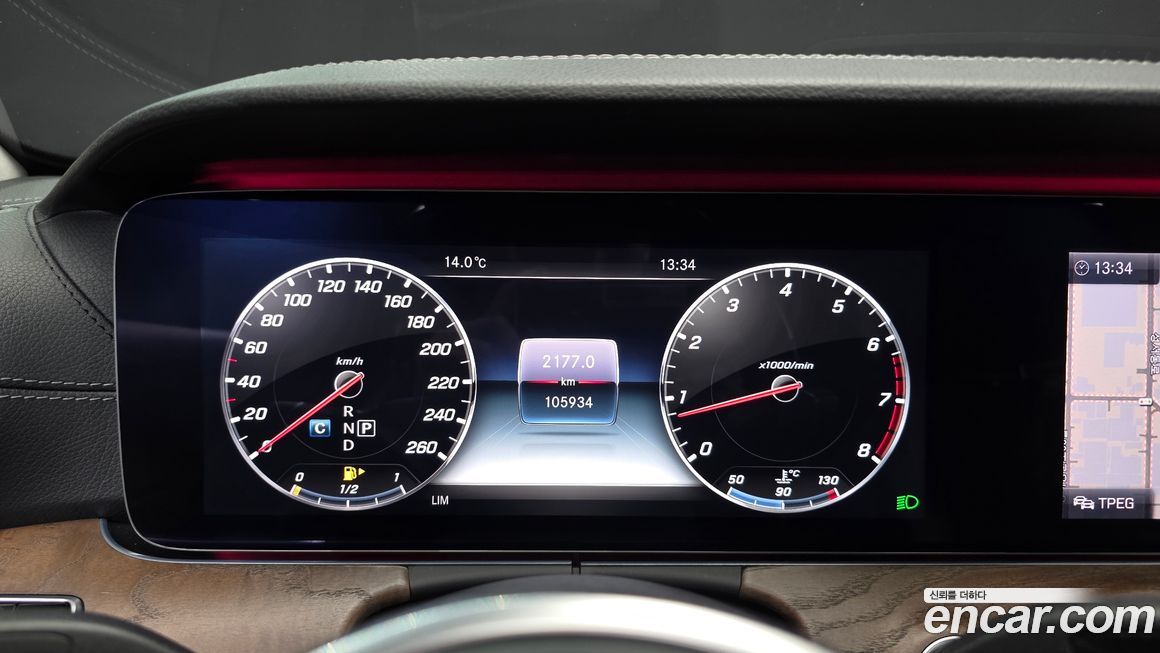 Mercedes-Benz E-Class 2019