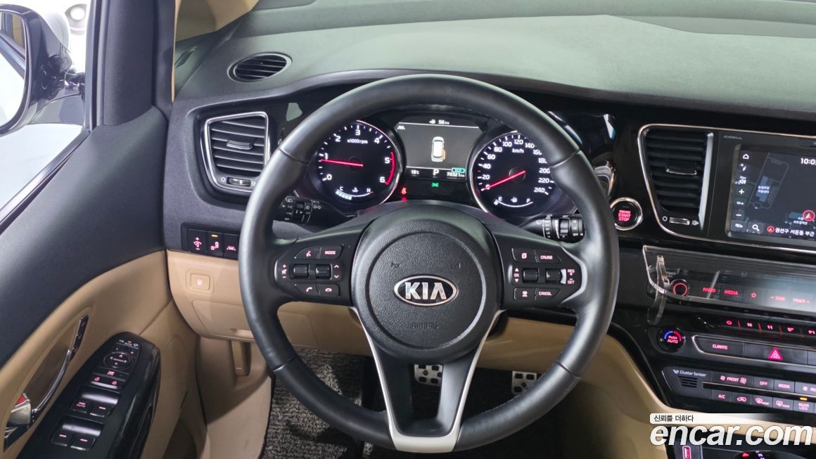 Kia Canival 2019