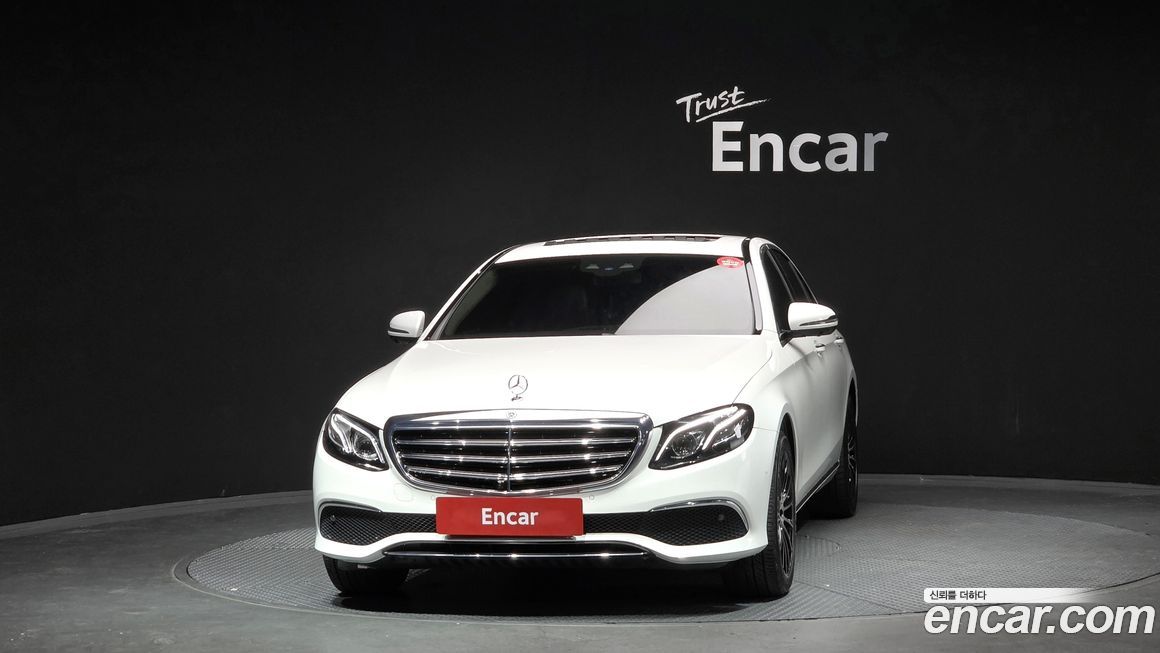 Mercedes-Benz E-Class 2019