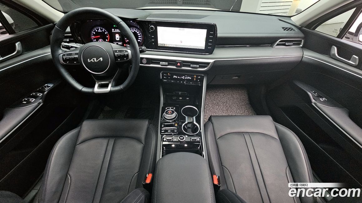 Kia K5 2023