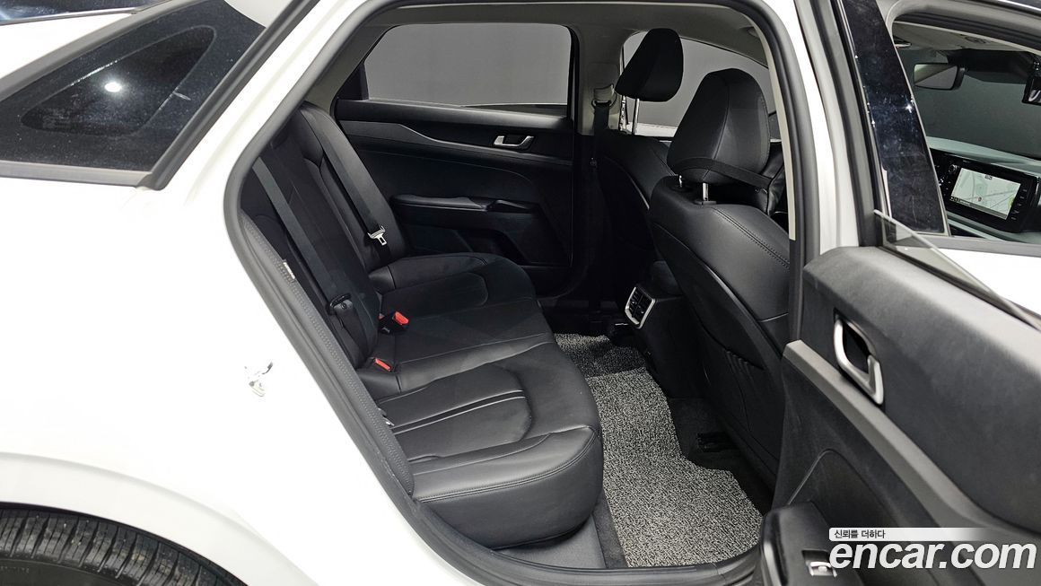 Kia K5 2023