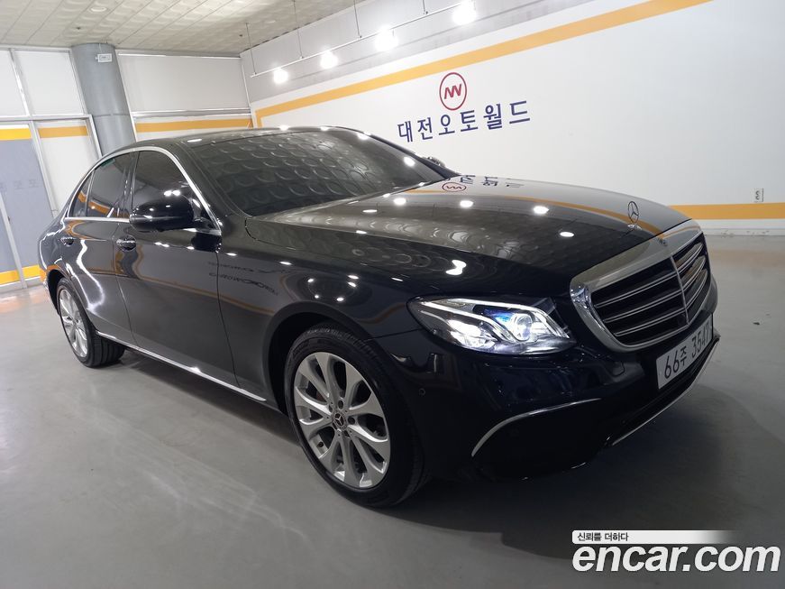 Mercedes-Benz E-Class 2019
