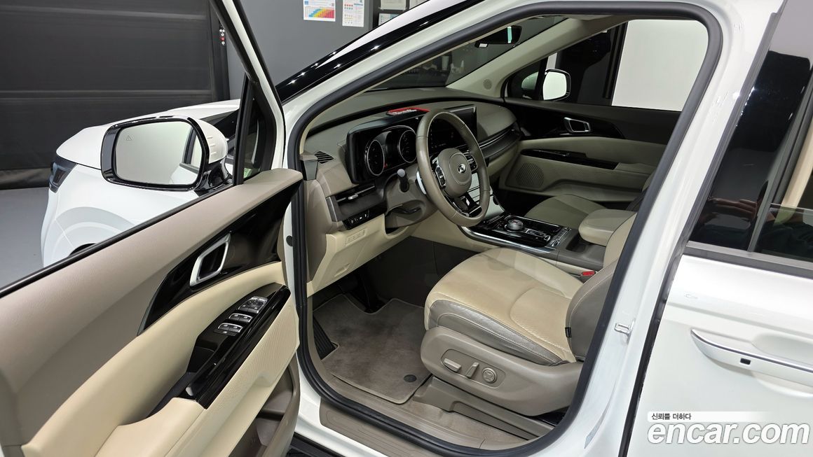 Kia Canival 2021