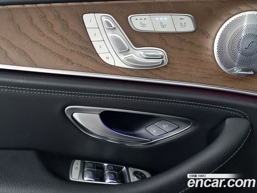 Mercedes-Benz E-Class 2019